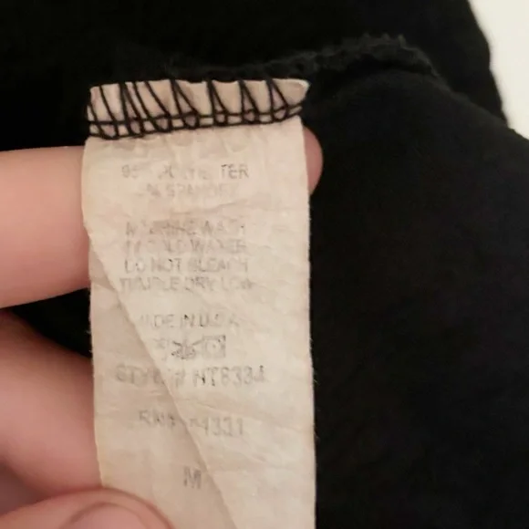 Charlotte Russe‎ Black Peplum Tank Top Womens Sz Medium Fitted Back Strap Detail - Picture 3 of 7